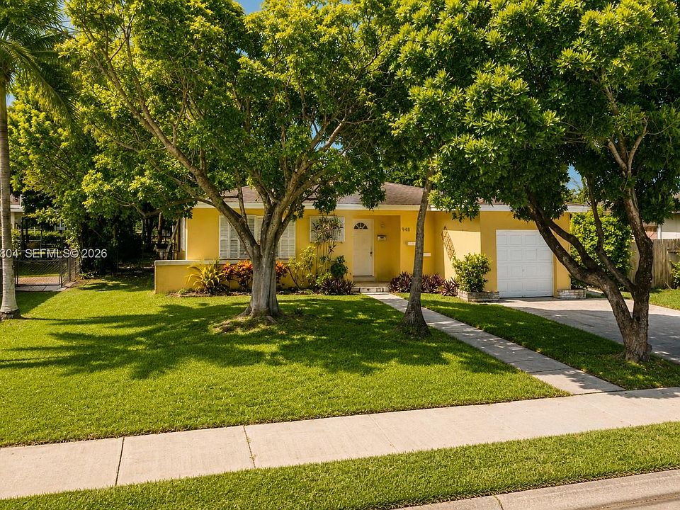 948 NW 9th Ct, Homestead, FL 33030 | Zillow