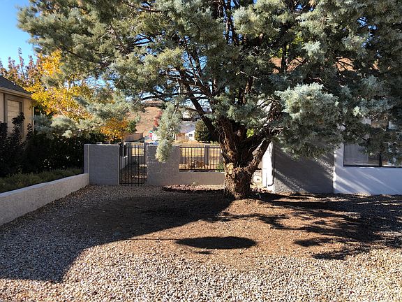 4th image of 9340 E Serpentine Ln