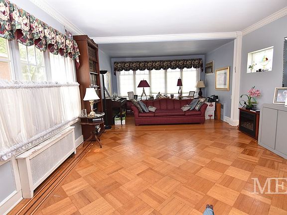 5th image of 1823 E 24th St