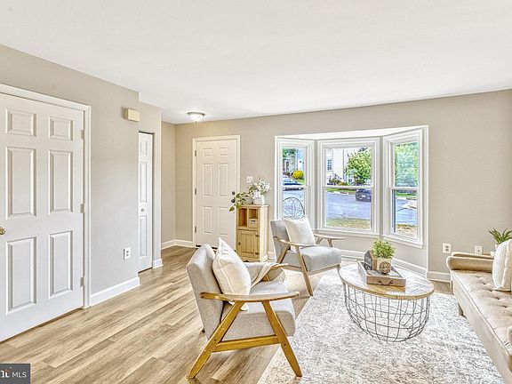 5th image of 3453 Caledonia Cir