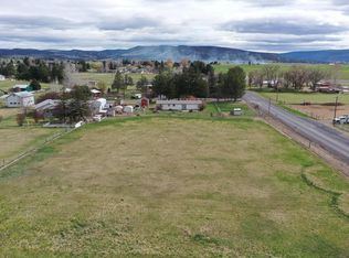 2153 NE Sunset View Ln, Prineville, OR 97754