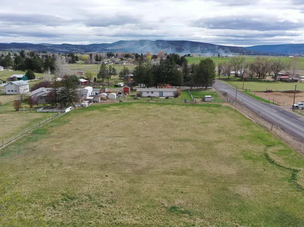 2153 NE Sunset View Ln, Prineville, OR 97754