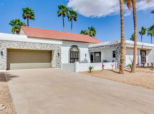 21442 N Palm Desert Dr, Sun City West, AZ 85375
