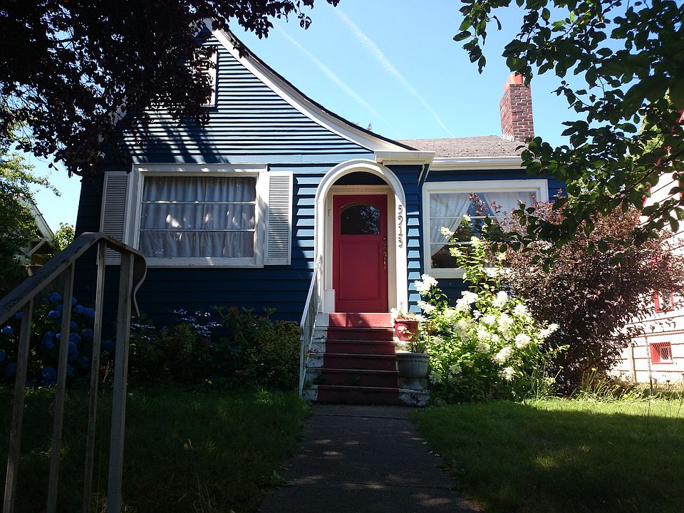 1st image of 5913 34th Ave SW