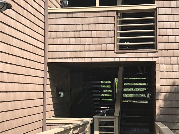 2nd Floor Unit adds great privacy!