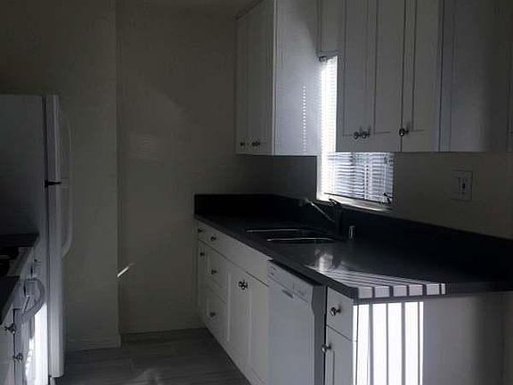 5th image of 11660 Chenault St APT 117