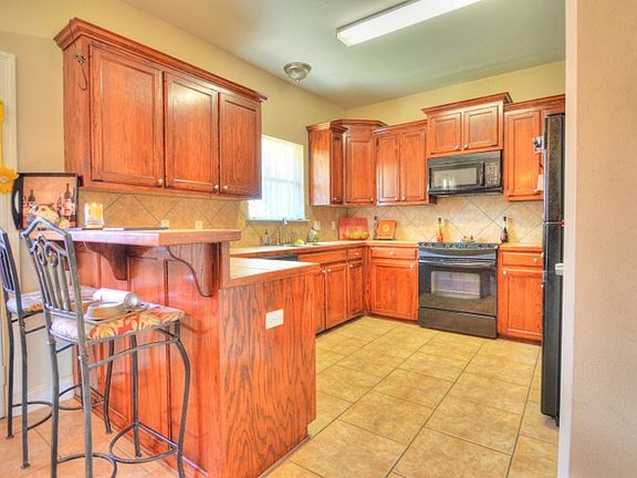3rd image of 41038 Villa Ct S