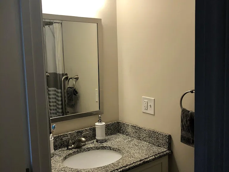 52 Lafayette Rd #4 — Photo 17