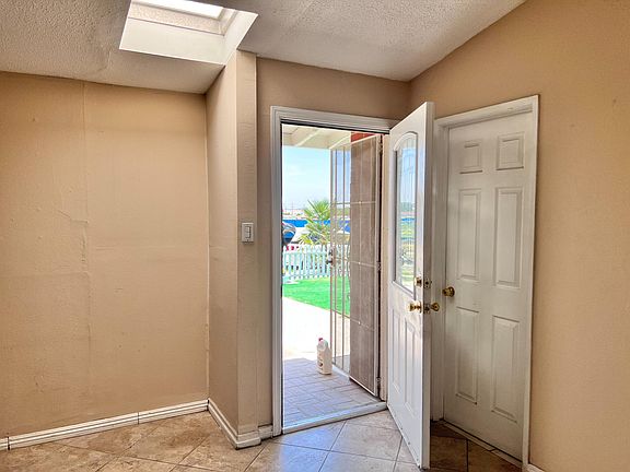 5th image of 1206 Glenelder Ave