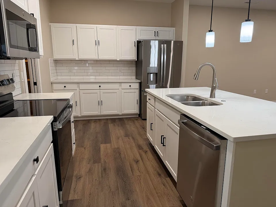 Side view of kitchen