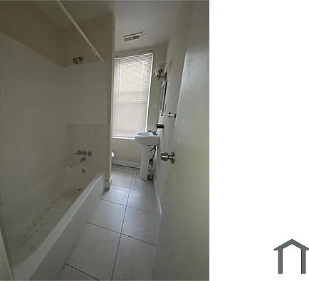 4200 Powelton Ave — Photo 5