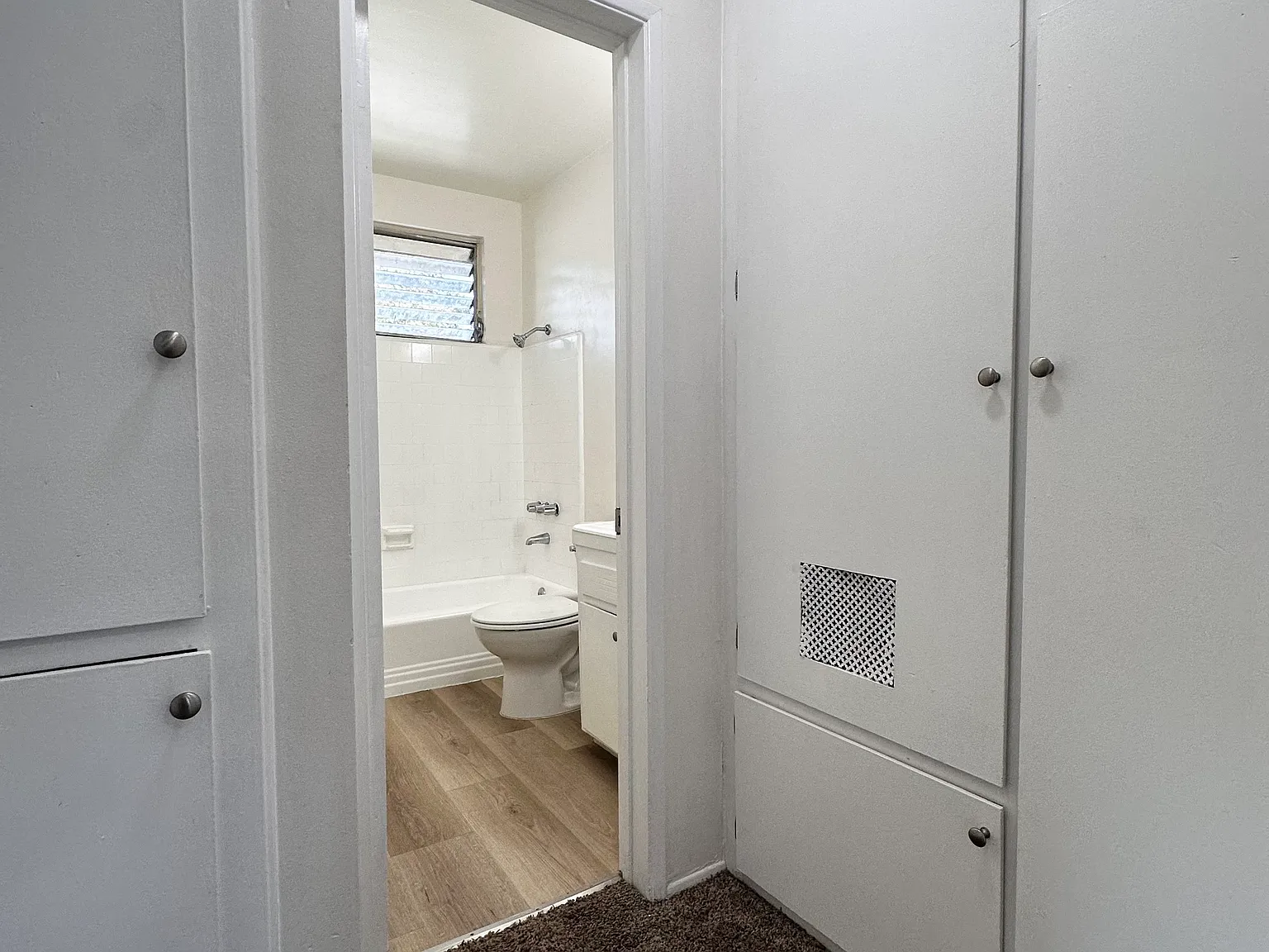 516 N Mar Vista Ave — Photo 4