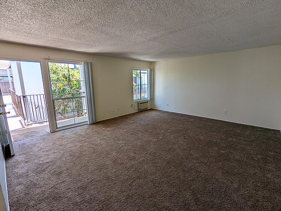 3rd image of 12645 Norwalk Blvd