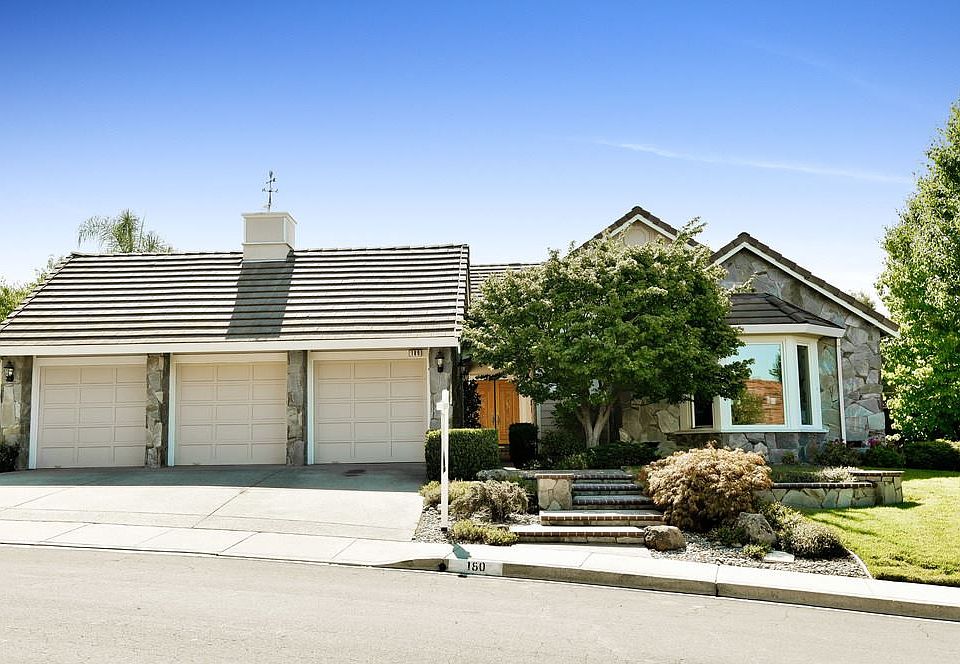 1st image of 180 Edinburgh Cir