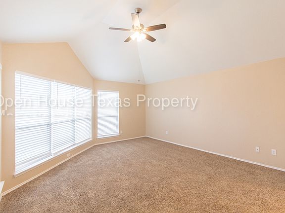 4th image of 11810 Amber Valley Dr