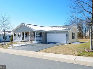 8 Middlemarch Rd, Douglassville, PA 19518