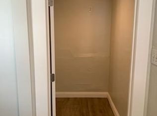 325 E 62nd St, Los Angeles, CA 90003