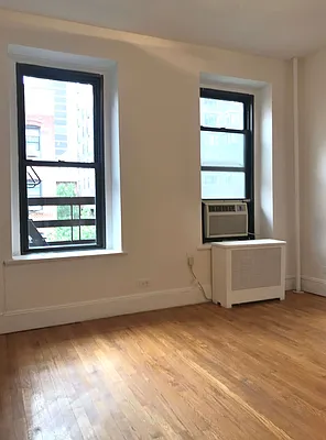 Rented by Paley Management | media 25