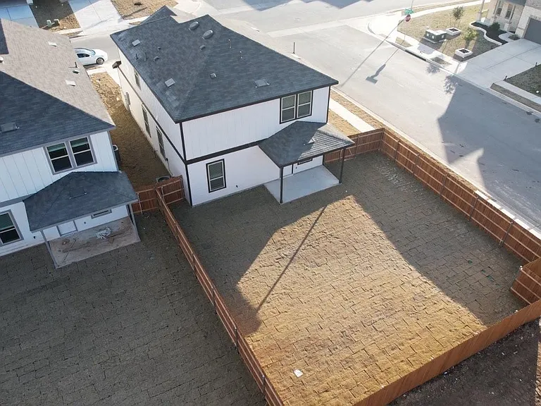98 Pacific Loon St — Photo 4