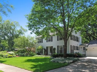 242 Poplar Rd, Highland Park, IL 60035