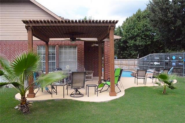 1st image of 2217 Graystone Ct