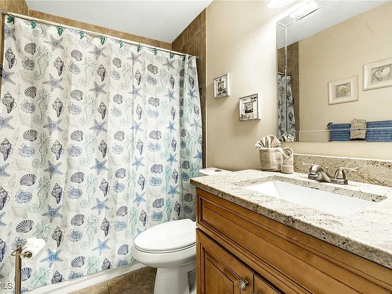 4534 SW 5th Pl — Photo 19
