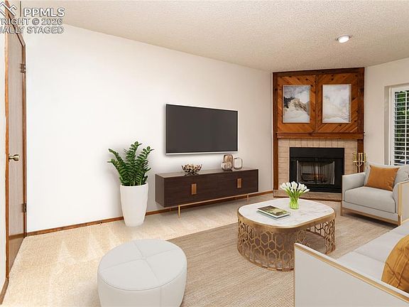 5th image of 1641 Maitland Ct