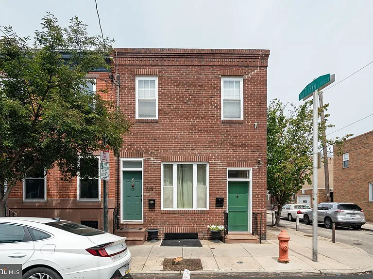 1129 McKean St #2 — Photo 1
