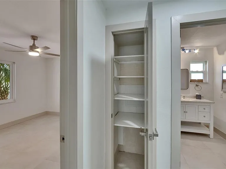 1492 Sea Gull Dr S — Photo 40
