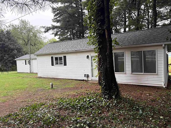 4th image of 10171 4th Rd