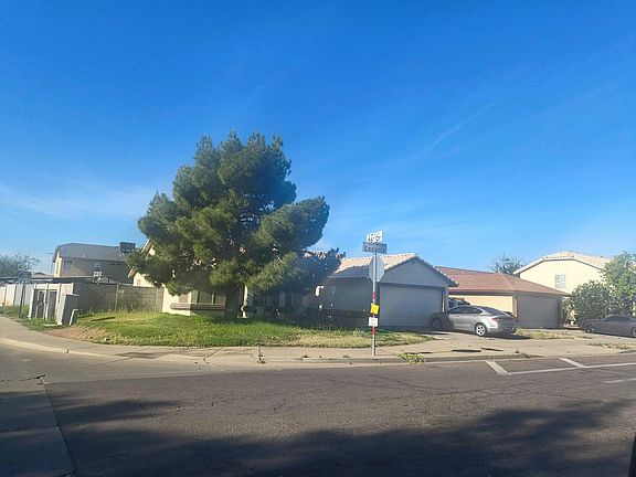 3rd image of 8621 W Encanto Blvd
