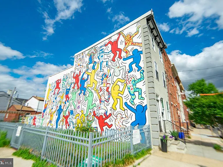 2147 Ellsworth St — Photo 2