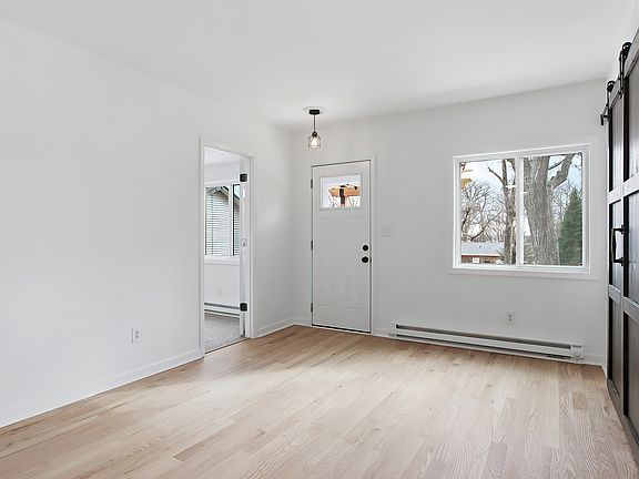 4th image of 5310 W Orchard Dr