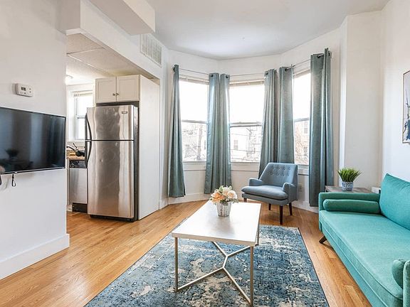 4th image of 457 Wayne St APT 2F