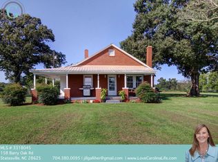 158 Barry Oak Rd, Statesville, NC 28625