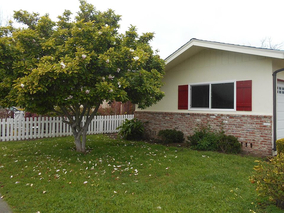 1st image of 2239 Muriel Dr