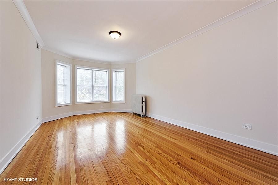 1st image of 555 Hinman Ave APT B2
