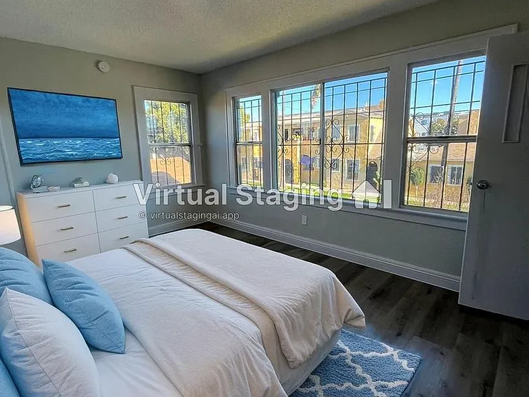 4277 S Kansas Ave — Photo 3