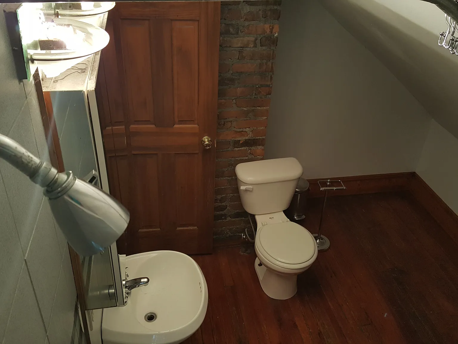 1 bed, 700 sqft, $895 — Photo 2