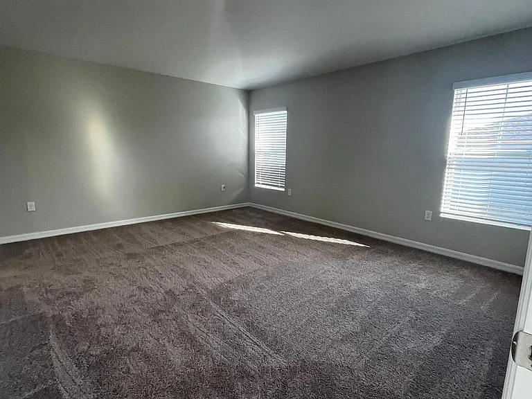 4904 Mainsail St — Photo 6