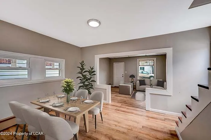 12 Mack St — Photo 2