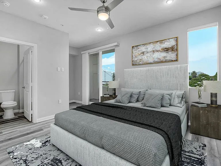 JB Center Apartments — Photo 51