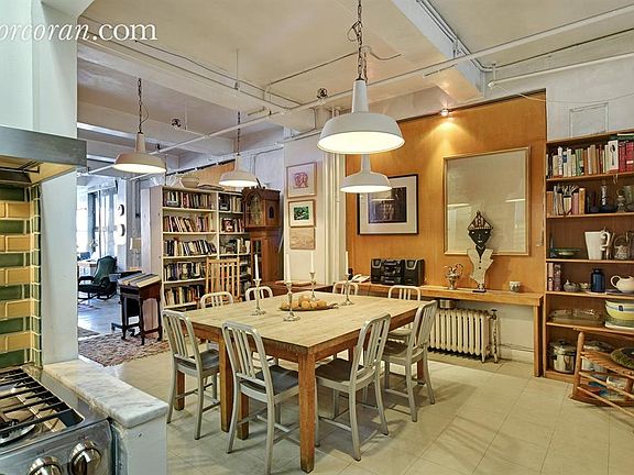 4th image of 50 W 29th St APT 10E
