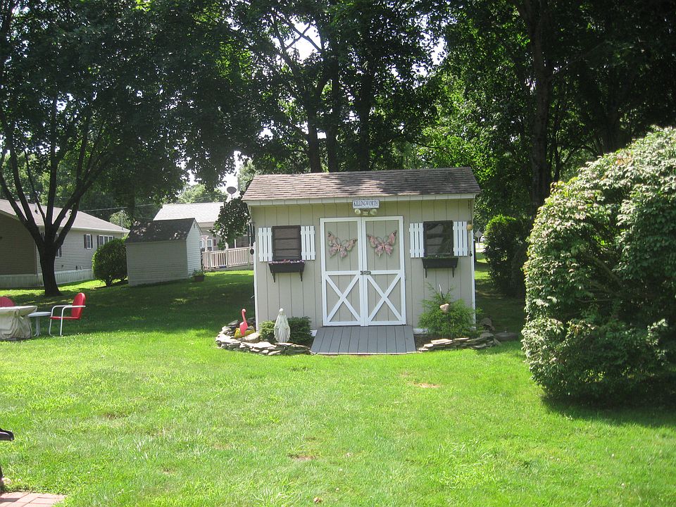 18 Swan Lake Trl, Killingworth, CT 06419 Zillow