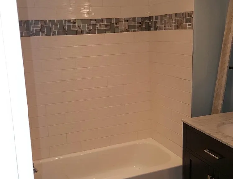 37 Holland Pl #2 — Photo 16