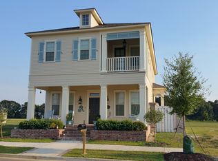 1124 Rockport St, Zachary, LA 70791