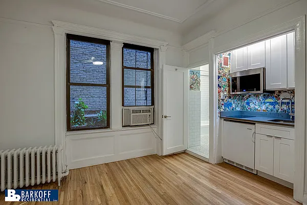 Rented by Barkoff Residential  | media 20