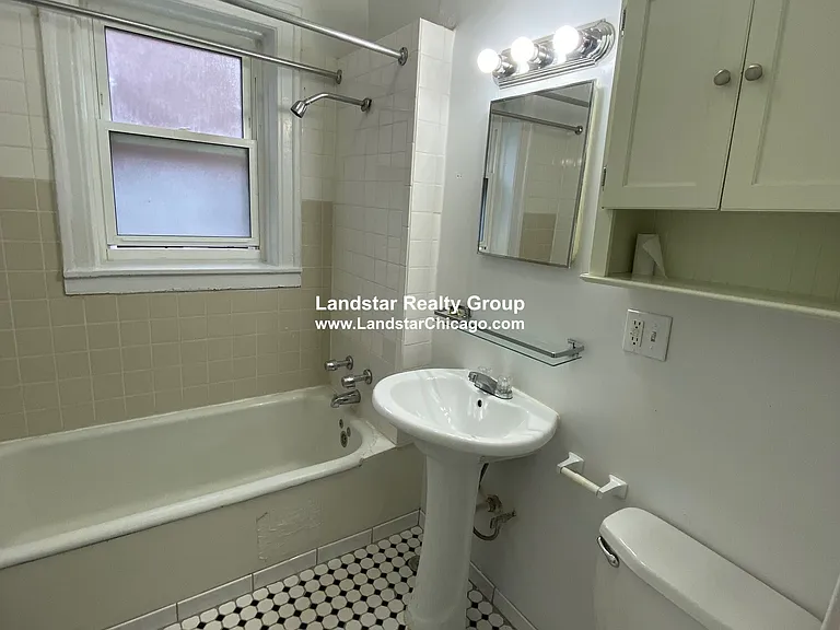 1370 W Estes Ave #3S — Photo 16