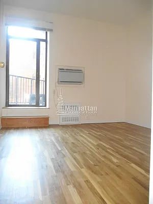 Rented by Manhattan Connection | media 11