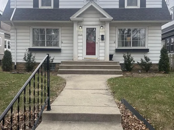 2418 North 65th STREET, Wauwatosa, WI 53213
